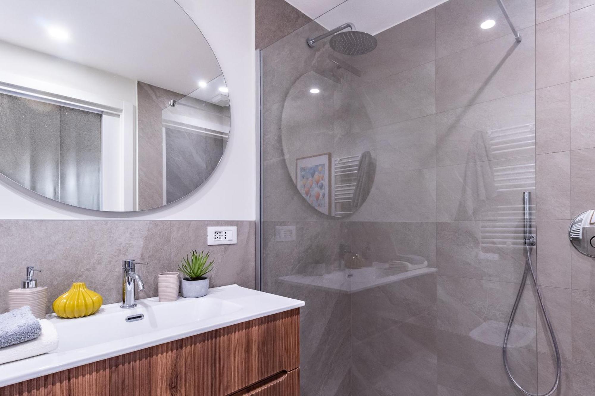 Ampi Monolocali In Via Pirandello - Washington Apartment Milan Luaran gambar